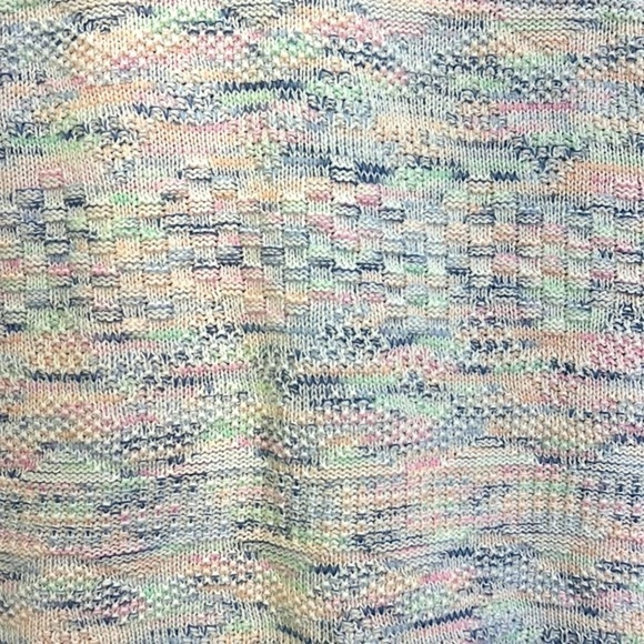 Vintage - Short Cap Sleeve Light Pastel Knitted Sweater Size Small - Picture 12 of 12